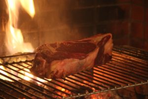 Tři rady, které vám pomohou vybrat si ideální maso na šťavnatý steak