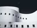 Bezpečnost a odolnost: Klíčové aspekty moderní architektury