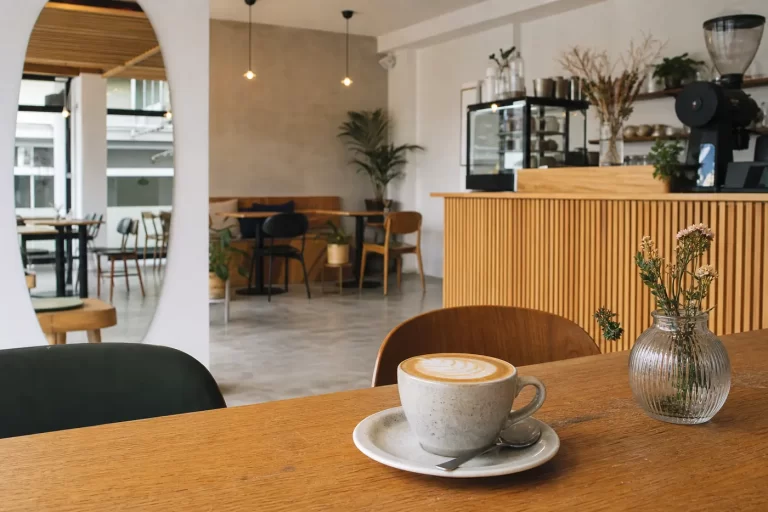 Ilustrační interiér Meraki Coffee v Ostravě-Porubě