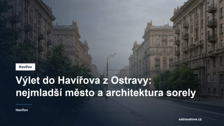 Široký bulvár se zdobenými fasádami a zelení