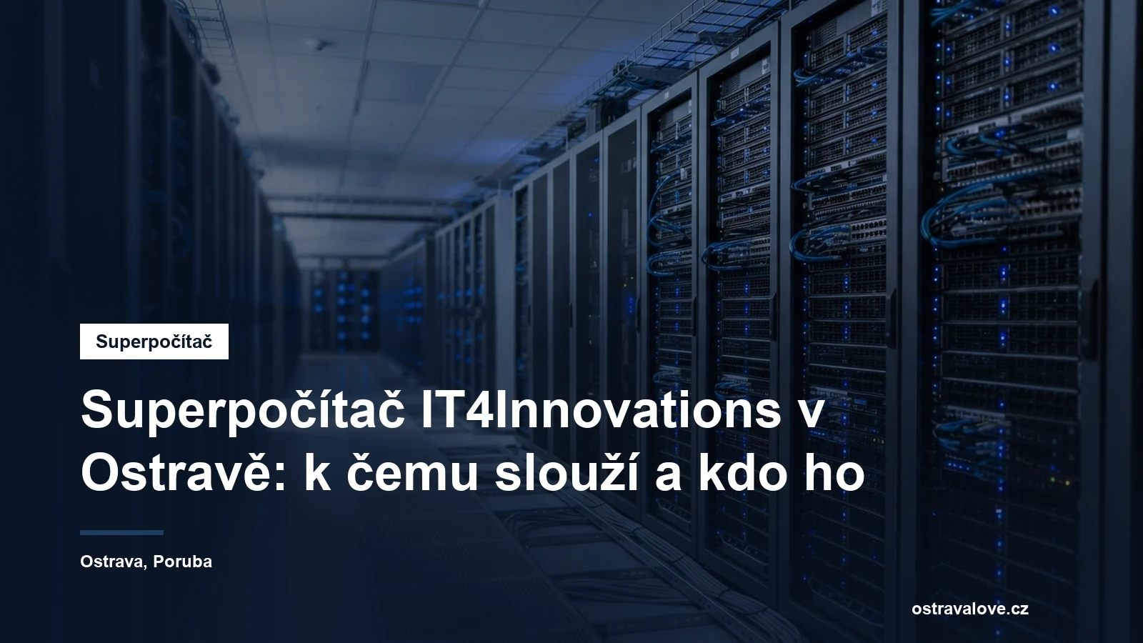 Řady serverových skříní ve výpočetním sále