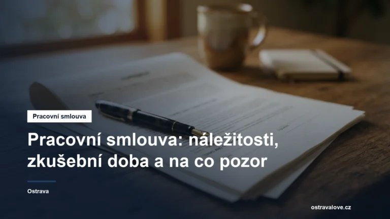 Pracovní smlouva a pero připravené k podpisu