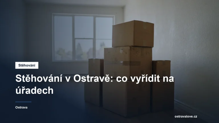 Stěhovací krabice v prázdném bytě