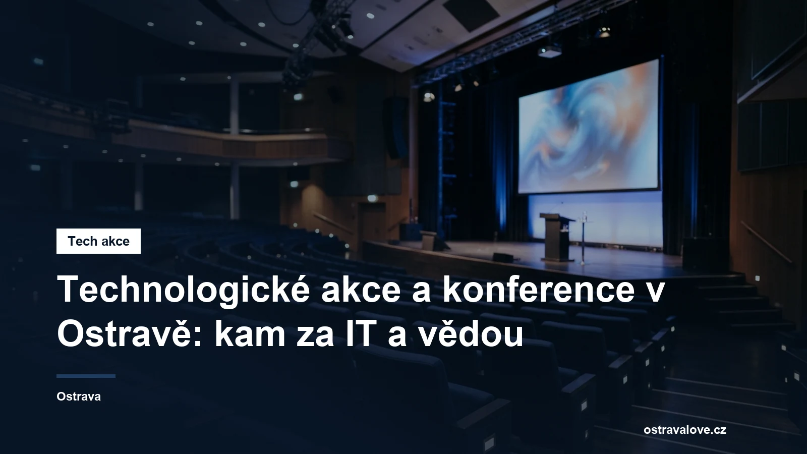 Konferenční sál s pódiem a projekcí