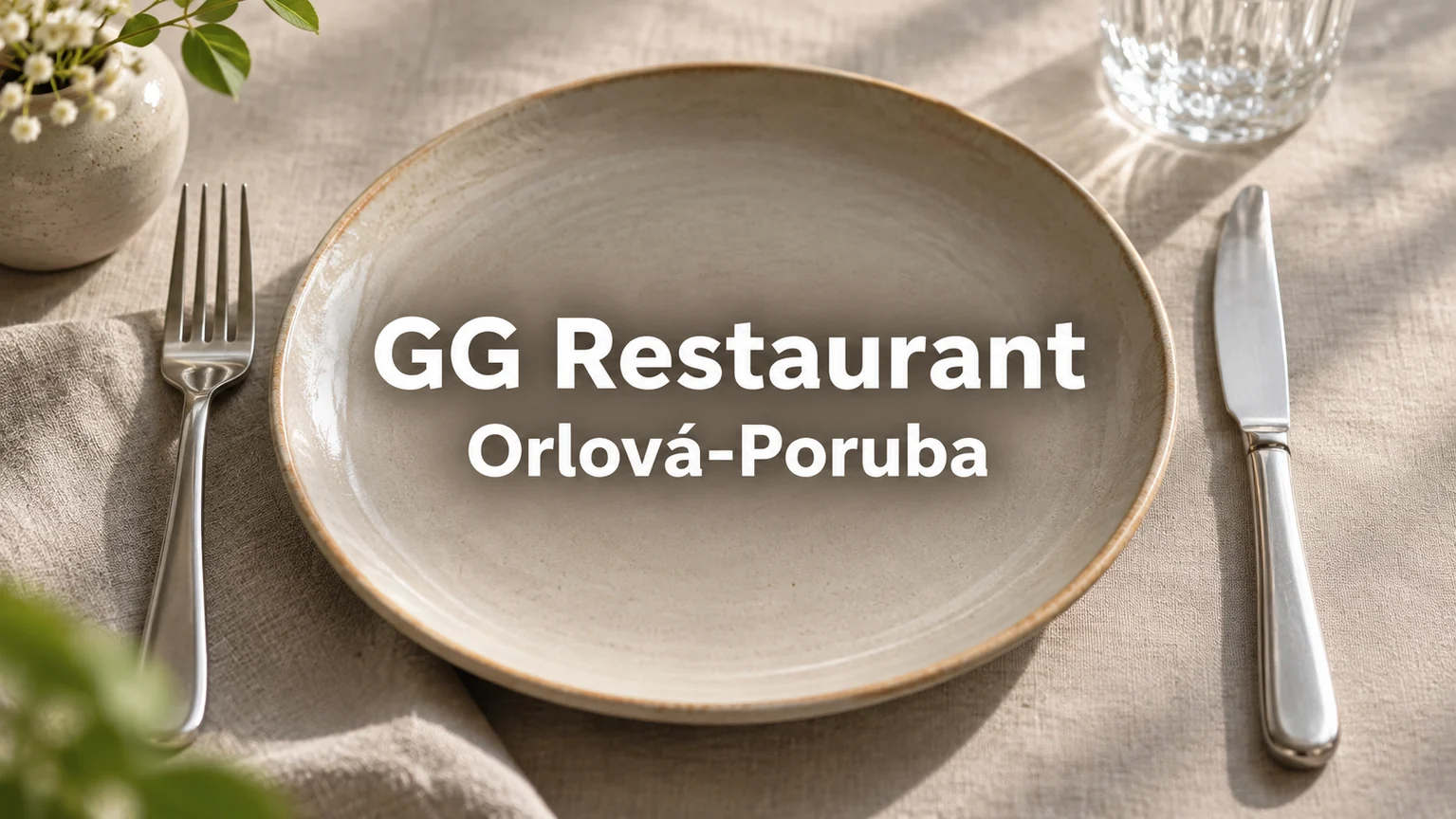 Prázdný talíř a příbor – GG Restaurant, Orlová-Poruba