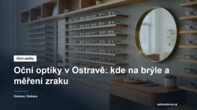 Stěna s brýlovými obrubami v prosvětlené optice