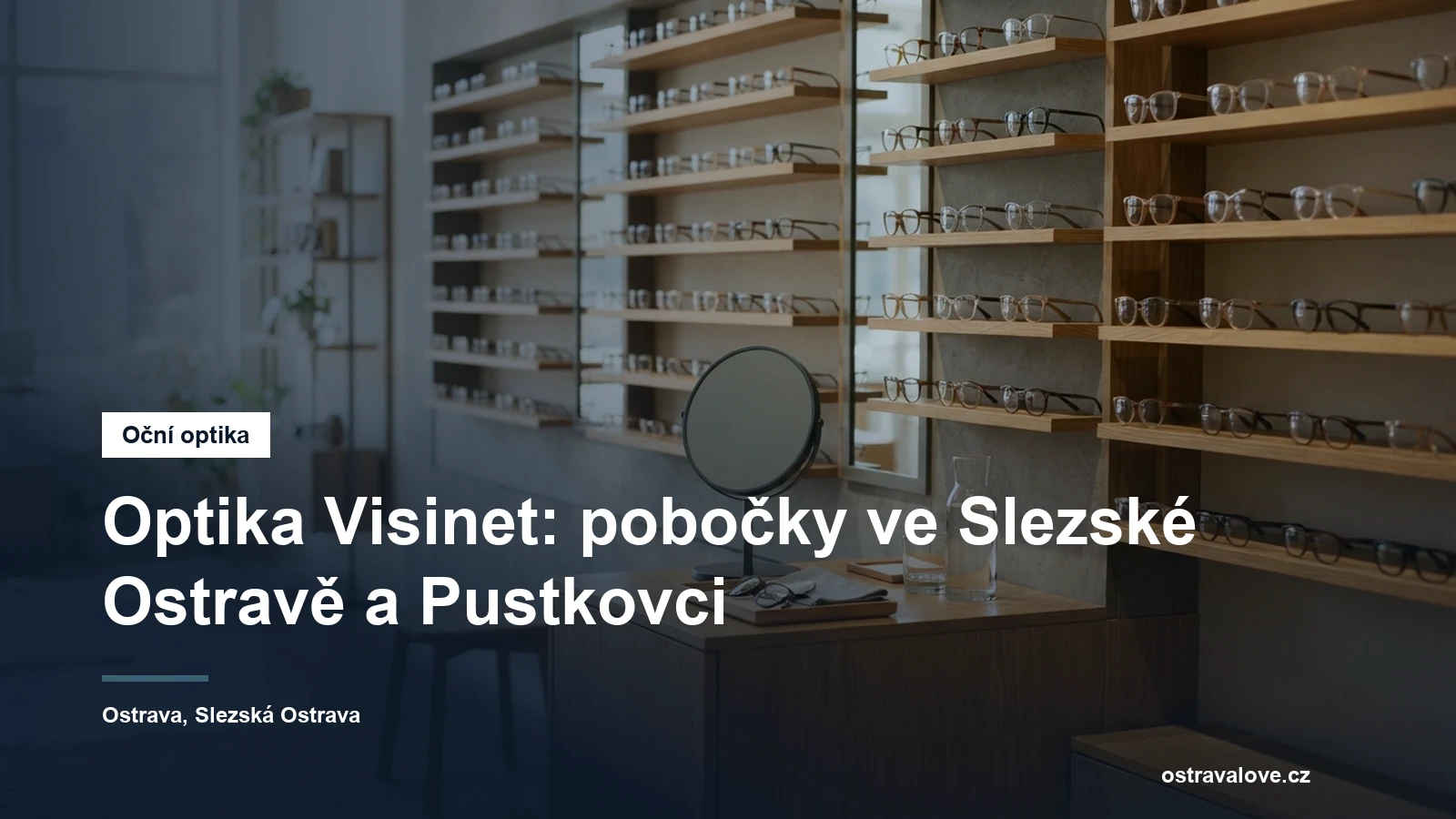 Stěna s brýlovými obrubami v prosvětlené optice